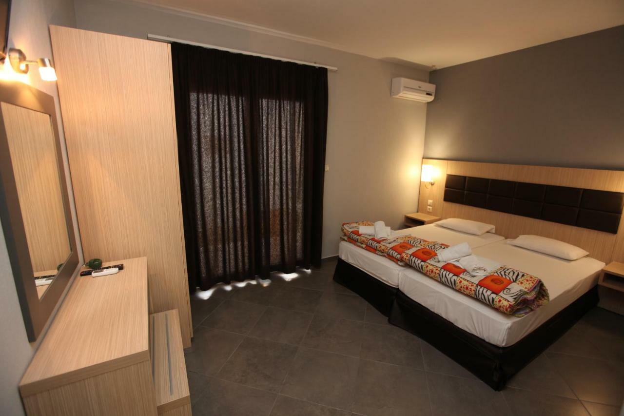 Mironi & Victoria Hotel Ліменас Екстер'єр фото